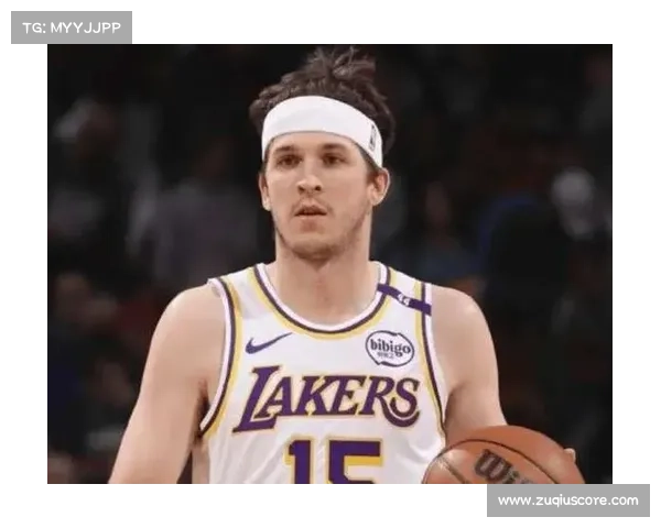 雷霆队121-92大比分战胜湖人队,稳居NBA联盟榜首 雷霆队121-92大比分战胜湖人队,稳居NBA联盟榜首